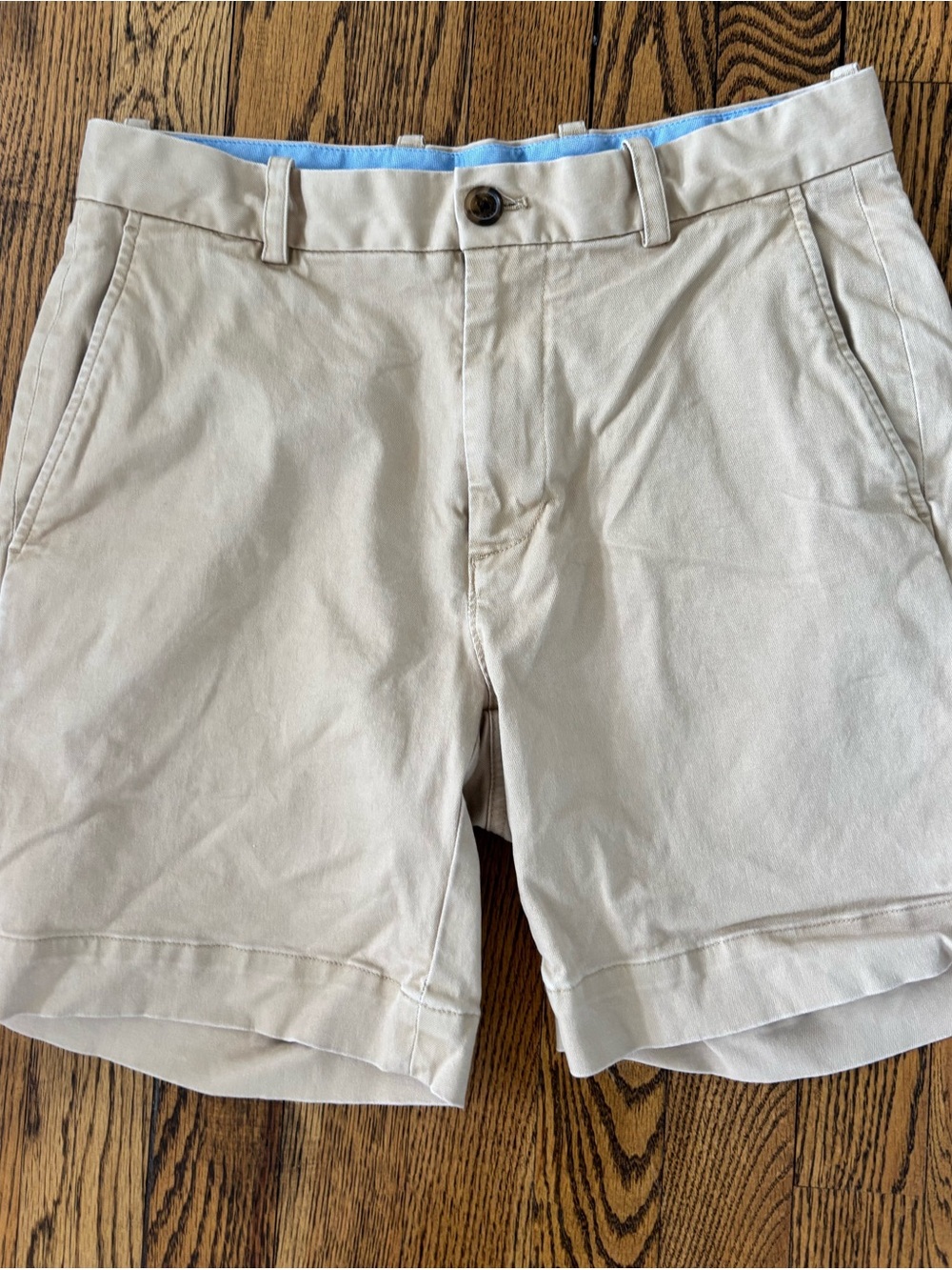 Brooks Brothers Cream Flat-Front Chino Shorts 6-7” inseam